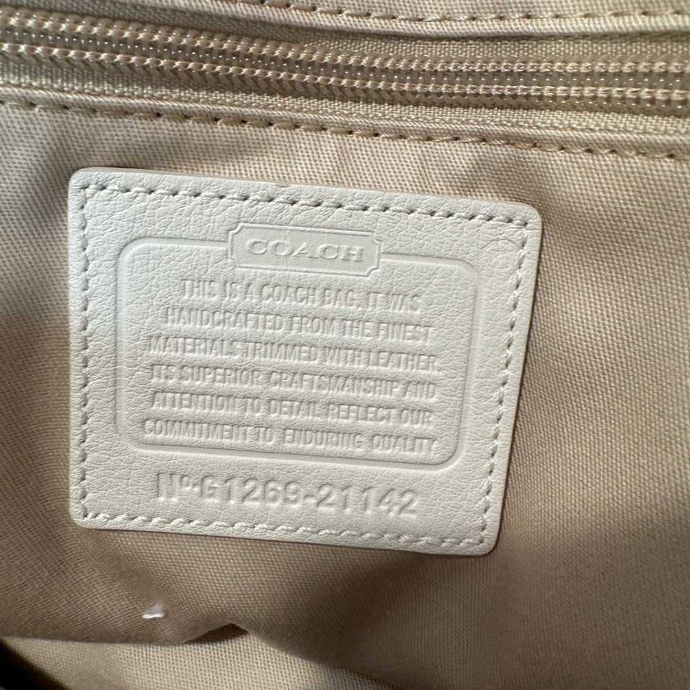Coach Bouclé Plaid Turnlock Shoulder Bag – Style #21142 – Pink Trim - Picture 11 of 14